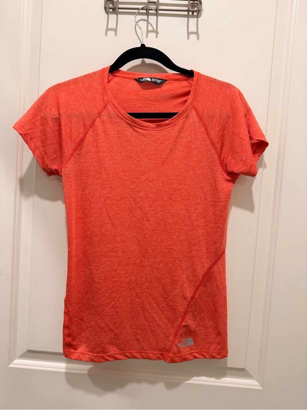 The North Face Athletic T-Shirt Size S/P Orange Short Sleeve Women’s